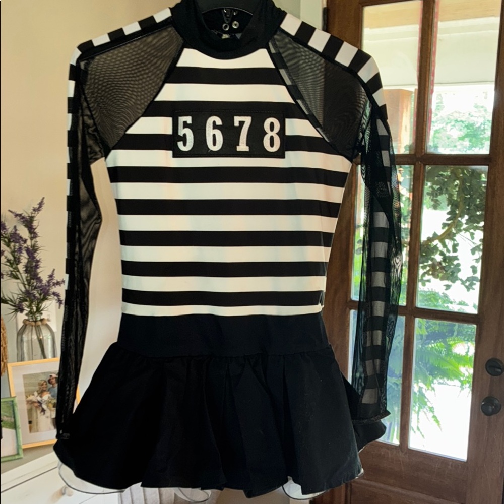 Weissman Monochrome Striped Dance Outfit
